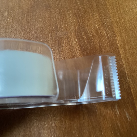 Scotch Gift-Wrap Tape Bundle New 4 rolls/pack= 8 rolls total - Picture 7 of 8